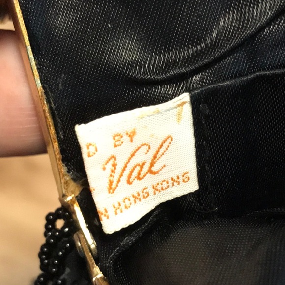 Antique Beaded Wristlet purse by DU-VAL - Picture 7 of 13